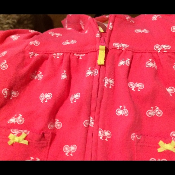 Carters lot, 3pants, 3hooded tops, 12months. - Picture 6 of 6